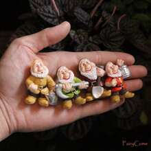 Set Of 7pcs Miniature Fairy Garden Gnomes Dwarf Figurines Mini Resin Garden Gnomes Figures Funny Bonsai Micro Statue Decoration