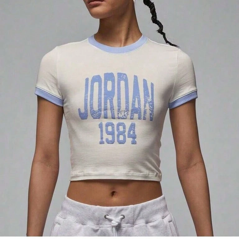 Nike 女款 AS W J SS SLIM CROP GFX TEE 84 短袖针织圆领 T 恤 THJ0197-133 - 白色 - 查看 1