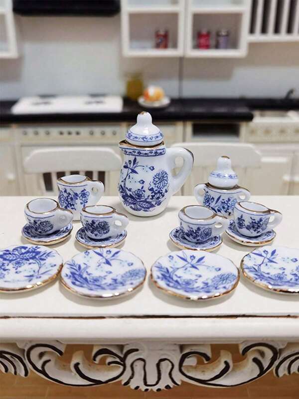 15pcs/Set Vintage Mini White Ceramic Tea Set, Teapot, Cups, Plates, House Model Room Decor, Furniture Accessories For BJD/Movable Dolls Photo Shoot