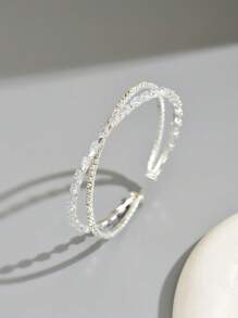 1 pieza Brazalete abierto de mujer con cruz hueca de circonita cúbica simple y de moda, de material de cobre, versátil para uso diario