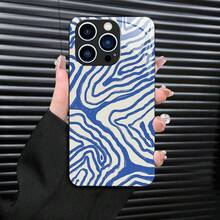 Funda para teléfono (1 unidad) Esta nueva serie de arte otoñal e invernal presenta rayas azules entrelazadas sobre vidrio templado, ofreciendo una protección completa de vidrio suave compatible con los modelos 16, 15, 14, 13, 12 y 11 Pro Plus. Es ultrafina, resistente a caídas e incluye una funda de silicona suave para teléfonos móviles. - Blanco - Ver 4