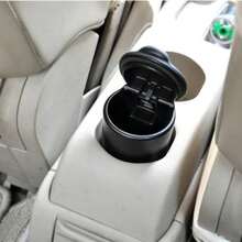 1件 車載帶燈煙灰缸 車載煙灰缸 汽車車用防火多功能煙灰缸 黑色 車載煙灰缸阻燃車內通用