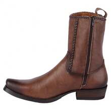 Fratello Select Fratello botas vaqueras de color café para hombre 20267, con detalles de costura tipo trenza a lo largo del tubo, punta semicuadrada y tacón bajo tipo western, ideales para looks rancheros, conciertos, fiestas o uso casual con jeans, calzado ranchero, moda country, outfit norteño - Marrón - Ver 4