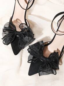 新款韩式百搭度假休闲网眼水钻闪光蝴蝶结可拆卸鞋花，可拆卸鞋带，适用于运动鞋/靴子/休闲鞋/篮球鞋等服装的百搭配饰，多用途 DIY 配饰