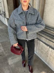 Lässige, weite Jacke mit Reißverschluss und Taschen, einfarbig