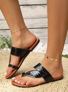 Women's Leaf-Shaped Flat Slippers, Comfortable & Fashionable Beach Slide Sandals, New For Summer 2024