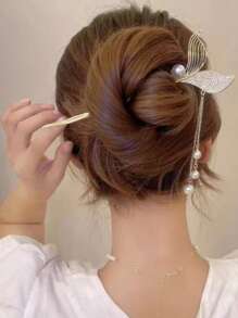 1pc Elegant Niche Cat Eye Crystal Tassels Hair Clip, Simple Vintage Floral Hairpin, Suitable For Hanfu/Cosplay, Hair Accessories Hair Bun Hair Bun Maker Bun Hair Piece Hair Styling Pins, School Stuff