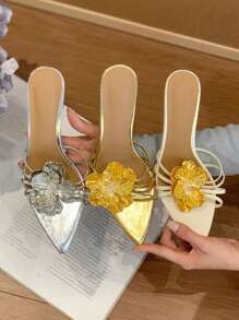 女士真丝面料花朵装饰凉鞋，夏季户外，精致百搭设计，2025年新品上市