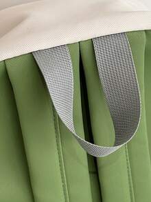 这款背包可用于多种用途，可单肩背。适合日常使用、通勤、户外活动、笔记本电脑、大学生背包、青少年男孩和女孩，适合大学、商务、工作、通勤高中、户外、徒步旅行、旅行、攀岩、体育场、运动、郊游、返校书包