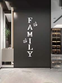 一套8张镜面墙贴，印有蝴蝶家族口号。这些镜面亚克力墙贴防水自粘，非常适合装饰儿童房。