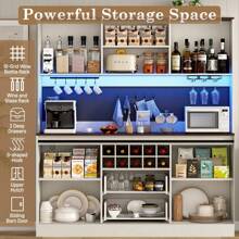 Mueble bar grande de 182 cm de alto y 160 cm de ancho con tomacorriente, luz LED de 6000 colores, tablero perforado, aparador rústico con puerta de granero, 2 cajones grandes, estantes ajustables, soporte para 10 botellas de vino y copas, 5 ganchos para cocina.