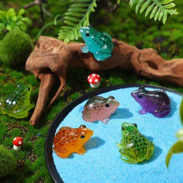 1/5/10/20Pcs Miniature Frog Figurines Luminous Mini Resin Frog Mini Frog Figures Frog Model Garden Decor DIY Terrarium Crafts Ornament Accessories For Moss Landscape Decoration(Random Color),Frog,Frogs,Mini Figures