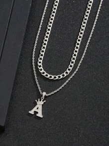 Set da 2 collane multistrato con pendente a forma di corona con iniziale impreziosita da strass, catena intrecciata, personalizzabile con nome da A a Z