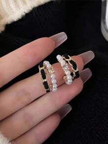 1pc Fashion Jewelry Women's Black Velvet Pearl Hoop Earrings For Daily Wear