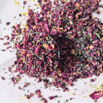 1 件 30g/60g/90g/120g/150g/180g 干花，玫瑰花瓣 + 薰衣草，香薰蜡烛 DIY 工艺装饰，适用于手工蜡烛、香皂、香薰疗法、家居装饰、派对、节日