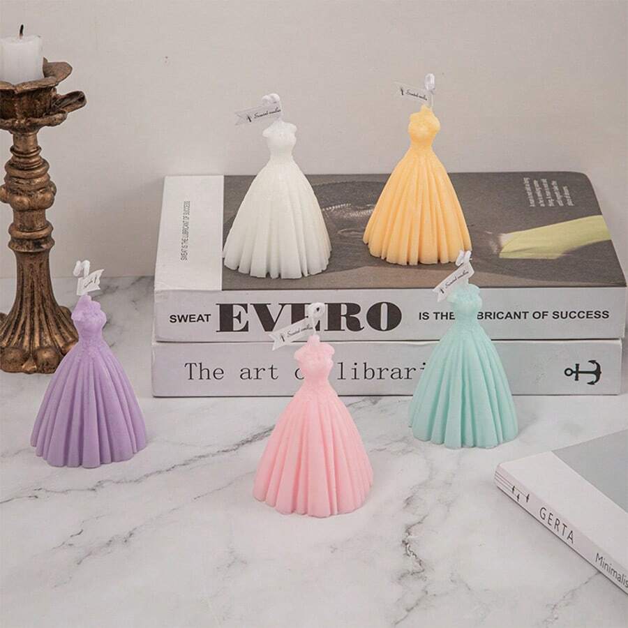 1pc Wedding Dress Scented Candle Set, Creative Home Decor, Photography Prop, Wedding Favors & Gift - Multicolor - View 1