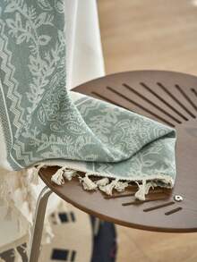 1pc French Luxury Minimalist Green Geometric Floral Jacquard Tablecloth With Tassel, Suitable For Home, Kitchen, Holiday Party, Birthday, Wedding, Everyday Decor - Multicolor - View 10