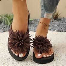 女士时尚舒适轻便人字拖，休闲花卉沙滩和家居拖鞋