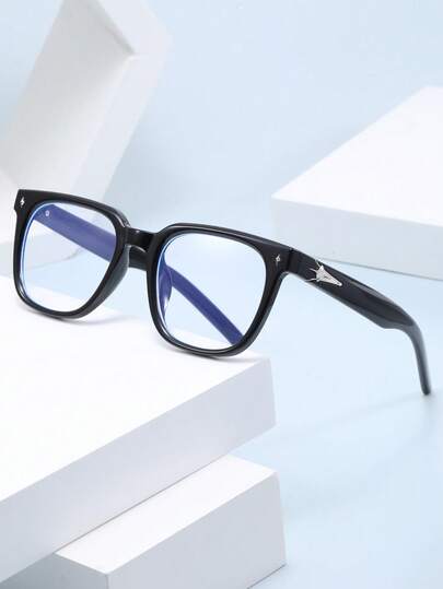 1 副时尚可爱的 PC 材质防辐射眼镜，适合任何场合的多功能配件