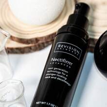 Revision Skincare Nectifirm Advanced For Neck And Decolletage 1.7oz/48g - 無色 - 查看 1