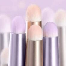 High Quality Lipstick Brush With Cap For Lip Makeup Beginners Easy To Clean And Reusabl