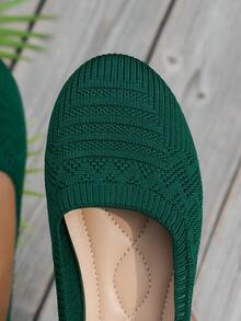 圆头女式平底鞋，夏季针织休闲透气芭蕾平底鞋，一脚蹬妈咪鞋，舒适百搭女鞋，颜色有黑色、白色、橄榄绿、米色、天蓝色、浅蓝色、卡其色、浅棕色、海军蓝、黄色，适合春秋季节，加大码，欧式夏季网眼休闲步行鞋，纯色乐福鞋 - 草綠色 - 查看 8