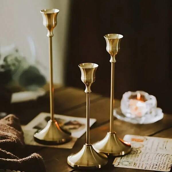 Bronze Three Pieces Trumpet-Shaped Wedding Party Atmosphere Decorative Candlestick