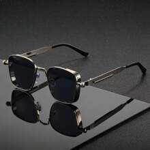 Gafas de moda elegantes y versátiles para la oficina y el transporte, con protección UV400 y estructura de metal cuadrada, ultraligeras