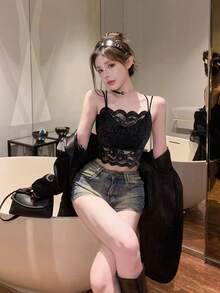 女式蕾丝吊带背心，带可拆卸垫，可爱性感纯色汗衫，适合返校季、冬季、圣诞节、春节 - 黑色 - 查看 3