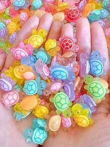 Noua rășină marină luminoasă, țestoasă mică, accesorii mici din rășină, accesorii din rășină, bijuterii DIY cu ornamente mici, pandantiv din rășină mixtă aleatorie, set de pandantive drăguț, decorare a husei de telefon de vară, set fermecător și drăguț