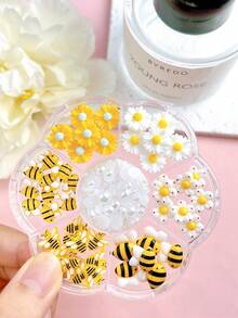 1 Hộp phụ kiện trang trí móng tay hoạt hình 3D hình lọ mật ong màu vàng, ong nhỏ, ngọc trai trắng, hoa cúc nhỏ dễ thương, thích hợp cho các bữa tiệc ngày lễ tình nhân, phụ kiện làm móng, đồ dùng làm móng tự làm, đá quý làm móng - Nhiều màu - Xem 4