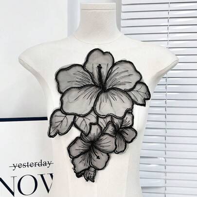 1 pieza Aplique bordado de encaje floral blanco y negro para costura y decoración DIY