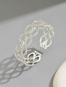 1pc Fashionable Minimalist Rhinestone Hollow Geometric Ellipse Crisscross Open Bangle Bracelet, Versatile Daily Wear For Women