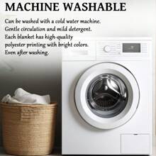 Soft 1pc Llama Print Flannel Fleece Throw Blanket - Warm, Cozy For All Seasons, Knitted Polyester Digital Print, Perfect Gift For Llama Lovers, Ideal For Bed, Sofa, Travel, And Outdoor Camping