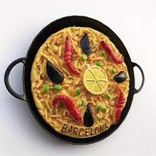 Barcelona, Hiszpania Pamiątkowy magnes na lodówkę z żelaznym garnkiem 3D z owocami morza i paellą, kreatywne rzemiosło podróżnicze