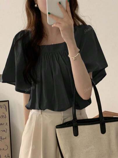 休闲短袖方领泡泡袖衬衫，修身