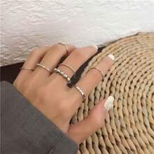 Set de 7 anillos minimalistas y lisos para apilar