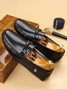 Men's Leather Shoes, Loafers, Formal Dress Shoes, Comfortable Casual Business Shoes, Driving Shoes, Plus Size 39-48, Moccasins - Black - View 4