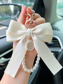 1pc Bowknot Bag Charm, A Bag Accessory, And An Faux Pearl Keychain. It's A Perfect Mother's Day Gift. This Cute Faux Pearl Beaded Bracelet-Style Keychain Exudes A Vintage Charm. It Is Suitable For Decorating Ladies' And Girls' Handbags, Backpacks, And Even Cars. The Pearl Pendant Adorned With A Ribbon Is Also An Excellent Choice For Valentine's Day And Birthday Gifts. - Multicolor - View 32
