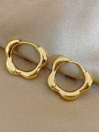 1 Pair Versatile Geometric Hoop Earrings