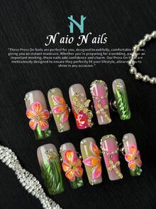 NAIO 手工美甲花园系列，矩形按压式人造指甲，包括绿色法式指甲贴纸，饰有 3D 浮雕花朵、金色十字架宗教符号、金色蝴蝶结和珍珠水钻，专为女性和女孩设计的美甲用品，每套 10 件，适合派对、庆典、校园重复穿着和日常穿着，是送给女性和女孩的绝佳礼物。 - 彩色 - 查看 4