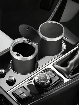 1 pieza Cubo de basura para coche a prueba de fugas con tapa - Se puede abrir presionando, gris plateado/negro, repuesto esencial para almacenamiento de residuos en el coche, caja de almacenamiento compacta para el coche, herramienta de almacenamiento esencial para la limpieza y el orden del interior del coche - ¡Repuesto perfecto! Organizador de almacenamiento para mujeres, esencial de viaje, artículo escolar para dormitorio