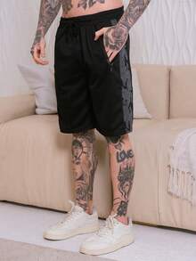 Kit 2 peça de bermuda moletom masculino  com ziper /Cintura elástica entre  3 cores aleatório 2 peça - Multicolorido - Visão 4