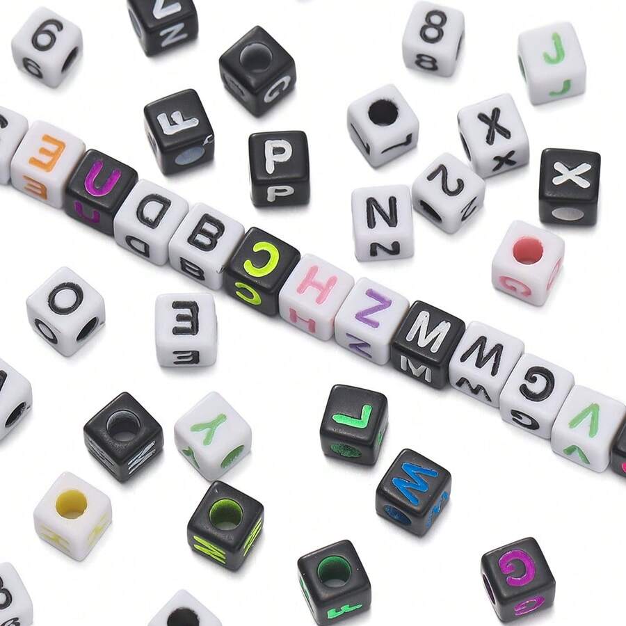 100 颗彩色字母珠 5x5 毫米立方珠适用于制作珠宝 DIY 项链手链配件