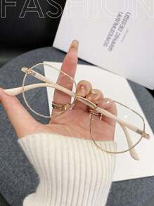 1 Stück Damen Brille mit rundem Rahmen und klaren Gläsern, augenschonend, geeignet für Büro, Schule, Outfit-Kombinationen, Computer, Fernseher, Gaming, Smartphone-Nutzung