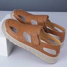 Men Athletic & Outdoor Sandals & Slides - 棕色 - 查看 5