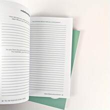 2pcs "Tell Me Your Story" Family Heritage Diaries - Parents' Guide Memory Books, English Language Commemorative Diaries | Perfect Gifts For Mother's Day, Father's Day, Birthdays, Christmas,School Supplies,Back To School