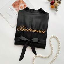 Set de regalo para la novia de 4 piezas de seda: bata de novia/dama de honor, máscara para dormir de satén, diadema para novia y bolsillo, bata de novia de satén para uso en el día de la boda y eventos nupciales