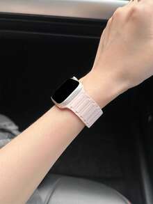 1条男女通用硅胶磁吸表带，兼容 38mm、40mm、41mm、42mm、44mm、45mm、46mm、49mm - Ultra/11/10/9/SE/8/7/6/5/4/3/2/1系列 - 粉色 - 查看 2