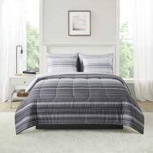 7-Piece Reversible Bed In A Bag Comforter Set With Sheets, Blue Floral, Queen - Grey Stripe - 查看 1